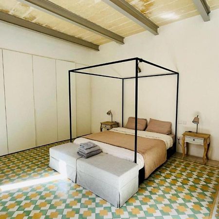 Deluxe One Bedroom Apartment 10 Meters From Valletta Center Dış mekan fotoğraf