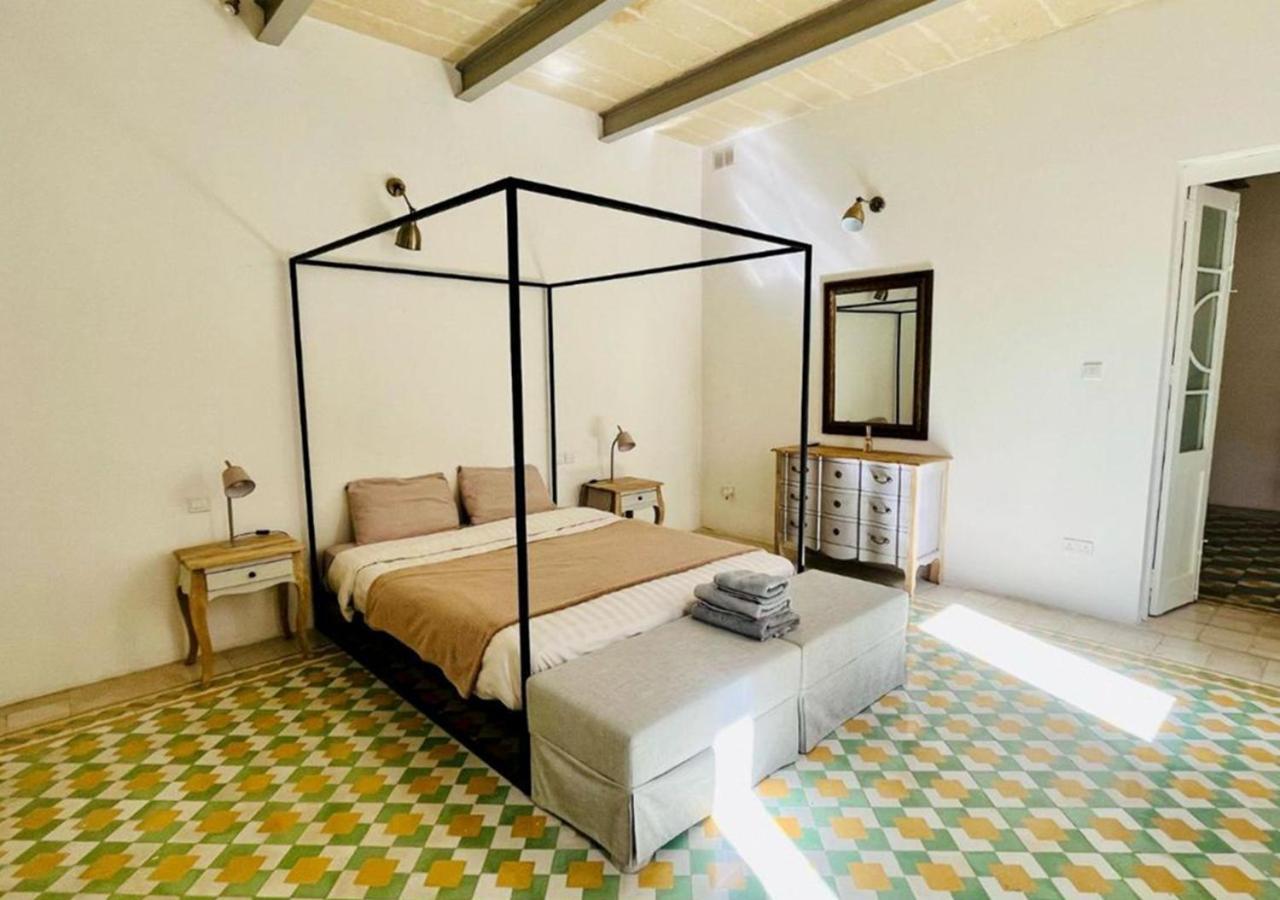 Deluxe One Bedroom Apartment 10 Meters From Valletta Center Dış mekan fotoğraf
