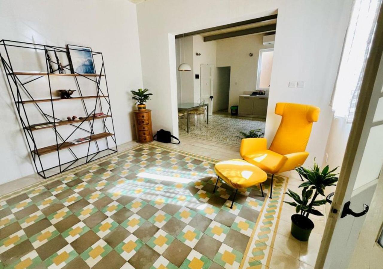 Deluxe One Bedroom Apartment 10 Meters From Valletta Center Dış mekan fotoğraf