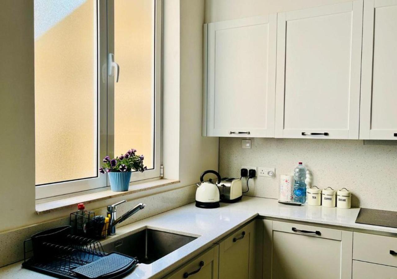 Deluxe One Bedroom Apartment 10 Meters From Valletta Center Dış mekan fotoğraf